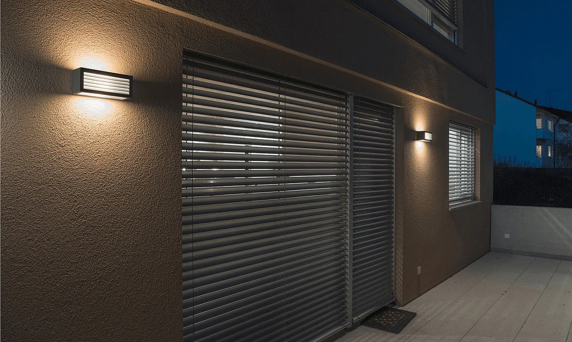 SLV LED Outdoor Wandleuchte BOX-L, IP44 IK05, 19W 3000K 480lm, direkt/indirekt, Anthrazit SLV LED Outdoor Wandleuchte BOX-L, IP44 IK05, 19W 3000K 480lm, direkt/indirekt, Anthrazit