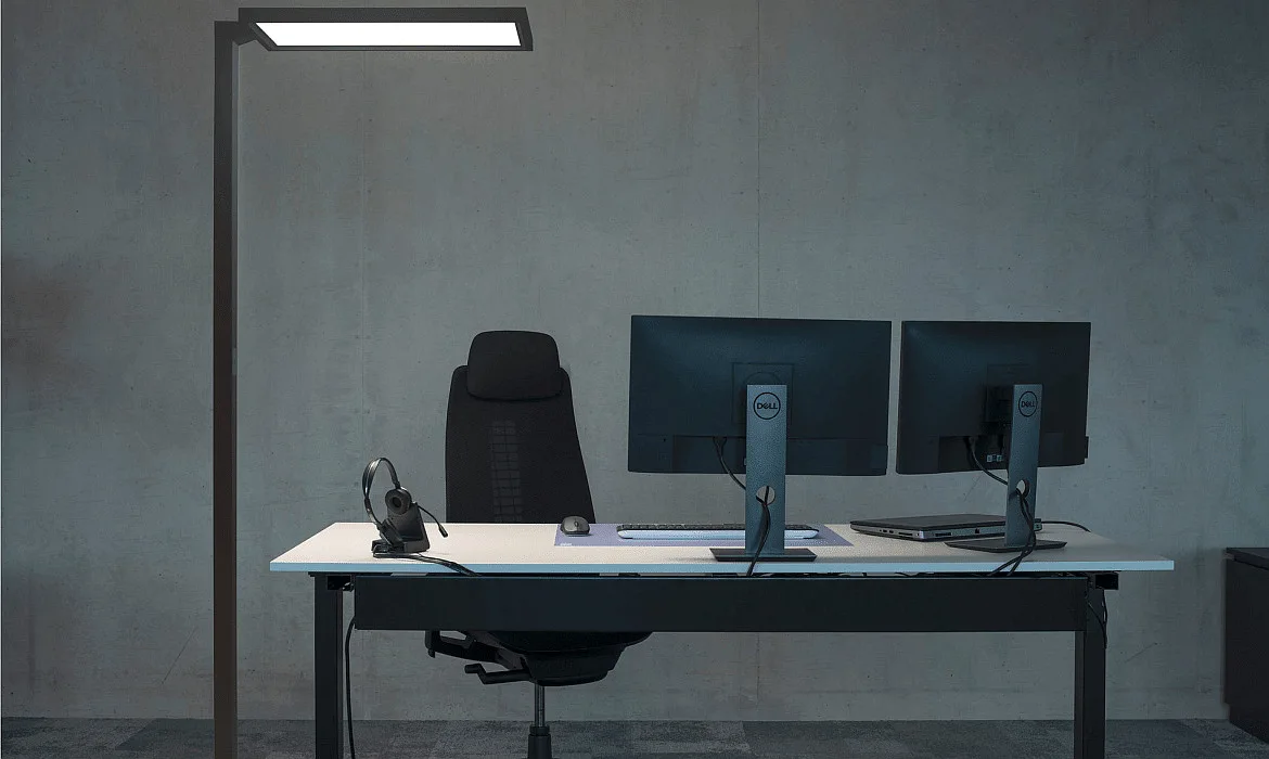 SLV LED Büro-Stehleuchte WORKLIGHT, Up/Down, mit Sensor, 79W 4000K 7600lm 100°/80°, UGR , Schwarz SLV LED Büro-Stehleuchte WORKLIGHT, Up/Down, mit Sensor, 79W 4000K 7600lm 100°/80°, UGR , Schwarz