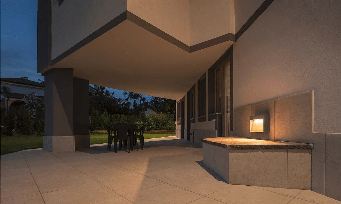 SLV outdoor wall luminaire CONCRETO L IP65, grey SLV outdoor wall luminaire CONCRETO L IP65, grey