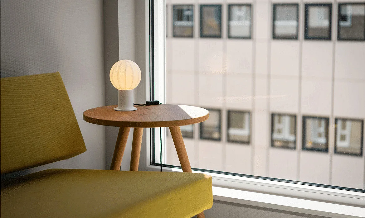 SLV table lamp VARYT round, without shade E14, white dimmable SLV table lamp VARYT round, without shade E14, white dimmable