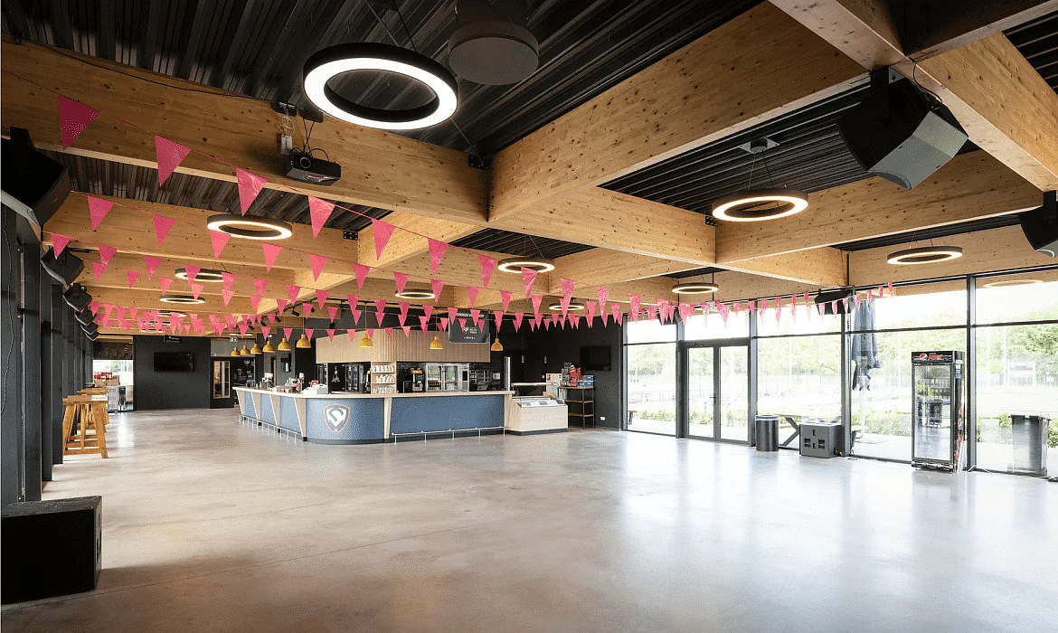 SLV LED Pendelleuchte MEDO® RING 90 DALI, 42W 3000/4000K (CCT Switch) 5000/5300lm 110°, CRi >90, DALI dimmbar, schwarz SLV LED Pendelleuchte MEDO® RING 90 DALI, 42W 3000/4000K (CCT Switch) 5000/5300lm 110°, CRi >90, DALI dimmbar, schwarz
